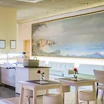 アパートホテル Jardim Do Vau 4*