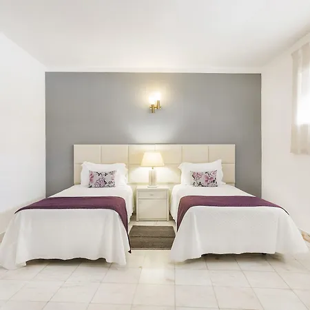 Jardim Do Vau 4* بورتيماو