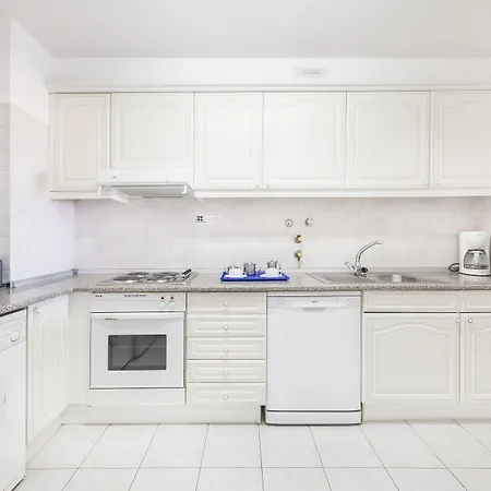 Apartahotel Jardim Do Vau 4*