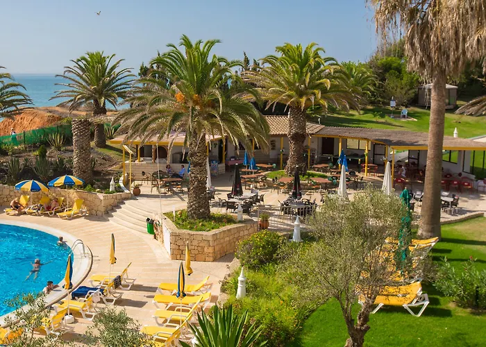 Апарт-отель Jardim Do Vau 4*