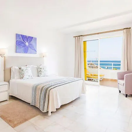 Ξενοδοχείο με διαμερίσματα Jardim Do Vau 4*