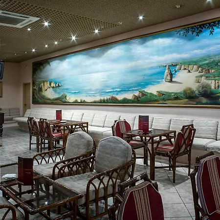 雅尔丁做勒沃公寓式酒店 公寓式酒店 4*