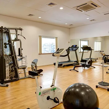 雅尔丁做勒沃公寓式酒店